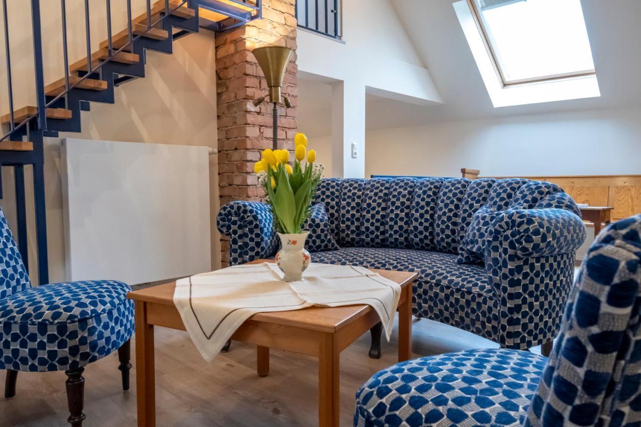 Das Blaue Haus 보파르트 외부 사진